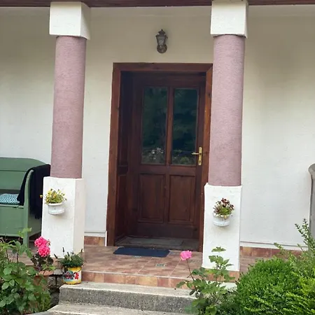 Penzion Nagymama Vendeghaza 3*